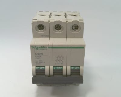 SCHNEIDER ELECTRIC C60N-3P-50A