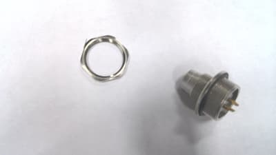 BINDER 09 0411 00 04