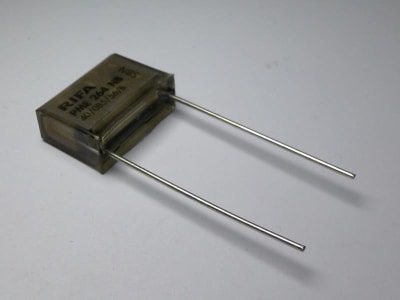KEMET PME264NB5100MR30