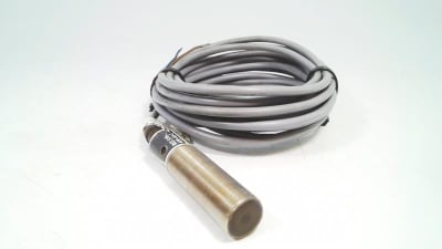 BALLUFF BES-516-420-AO-L