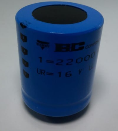 VISHAY MAL205155223E3