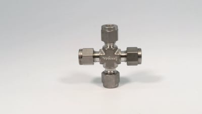 SWAGELOK SS-8M0-4