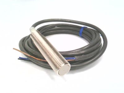 OMRON E2E-2X2B1-2M