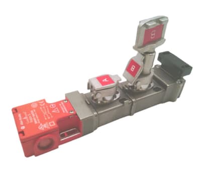 ALLEN BRADLEY 440T-MDSSJ110A0B