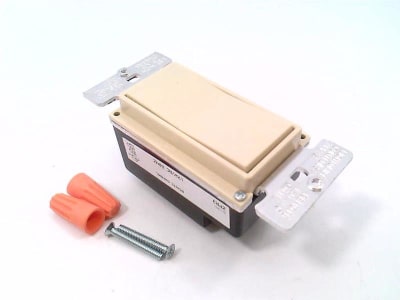 LIGHTOLIER ZPR-3-I-C