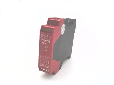 SCHNEIDER ELECTRIC XPSAC3421PS4