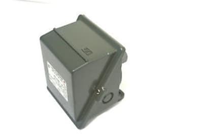 UNITED ELECTRIC J402-552-8619