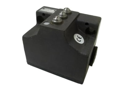 BALLUFF BNS-543-B03-K12-61-12-10