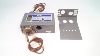 JOHNSON CONTROLS P28AA-18