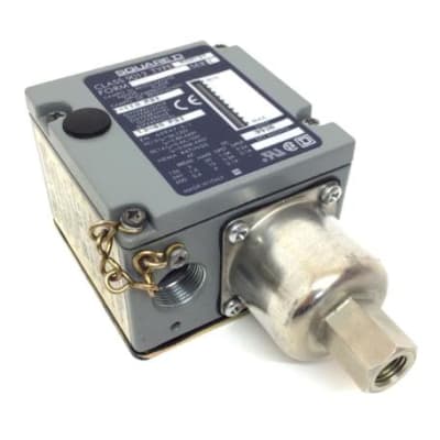 SCHNEIDER ELECTRIC 9012-ACW-21