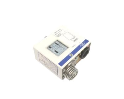 EMERSON TF115-S3 AE00