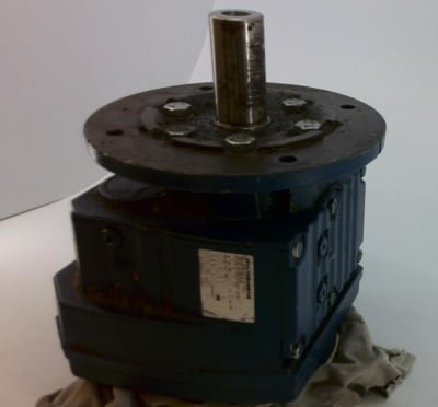 SEW EURODRIVE RF57 DRE90M4