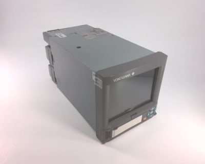 YOKOGAWA DX1004N-3-4-2/M1/R1/CC1/S2