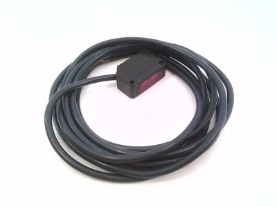 OMRON E3ZD82