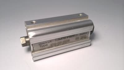 UNIVER GROUP W700-020-0020M