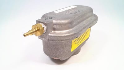 JOHNSON CONTROLS V-3801-8001