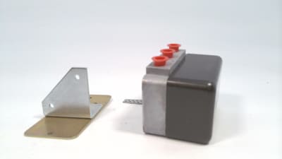 JOHNSON CONTROLS V-9502-15