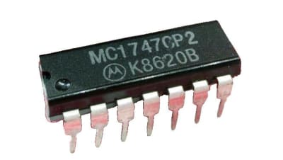 NXP SEMICONDUCTOR MC1747CP2