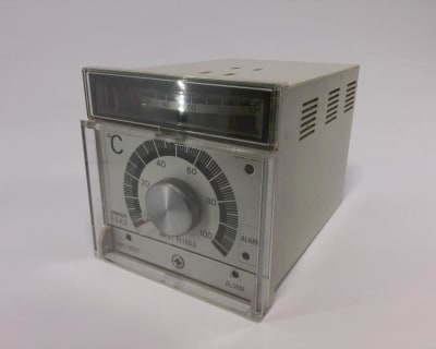 OMRON E5A2-XR11P-AC100/110/200/220
