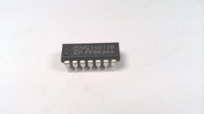 NXP SEMICONDUCTOR MC14012BCP