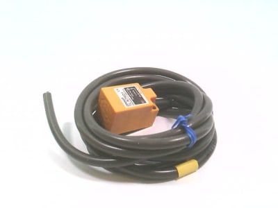 OMRON TL-N7MD1 2M
