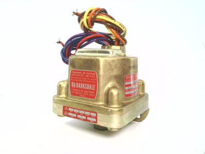 BARKSDALE D2H-H18-F3