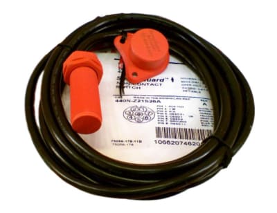 ALLEN BRADLEY 440N-Z21S26A