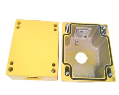 ALLEN BRADLEY 800F-1LYM