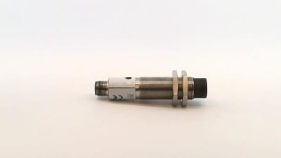 BALLUFF BES 516-546-S4-H