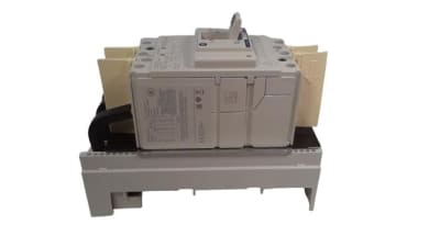 ALLEN BRADLEY 140MG-G8P-D10-AJ-MT