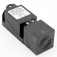 HTM SENSORS FQP2-18C04P-ACU3T