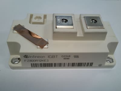 INFINEON FZ800R12KE3HOSA1