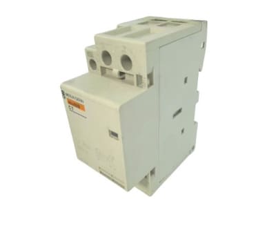 SCHNEIDER ELECTRIC MULTI9CT