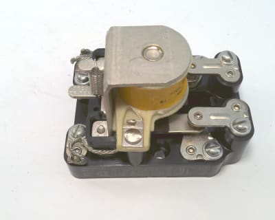 GUARDIAN ELECTRIC CO 2600U-DPDT-120A