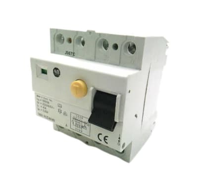 ALLEN BRADLEY 1492-RCD4A40
