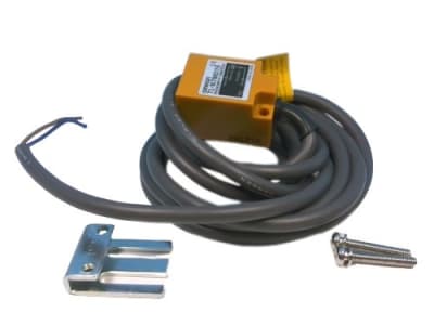 OMRON TL-N7MD15 5M