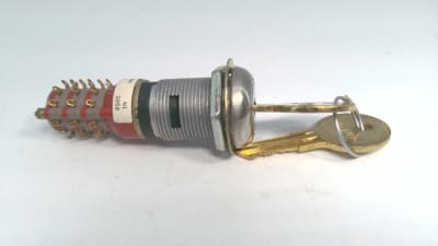 GRAYHILL INC 71L36-03-1-08N