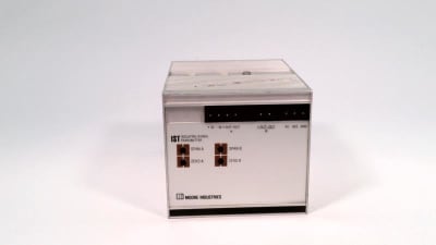MOORE INDUSTRIES IST/4-20MA/2X4-20MA/117AC-RF