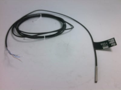 EFECTOR IZ5048-IZ93001-BPKG/2M PVC