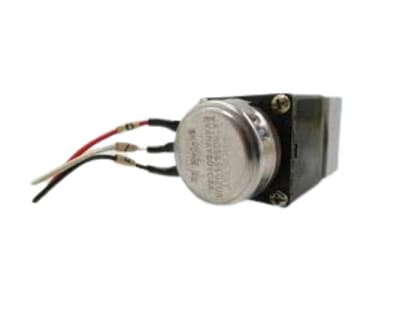 ALLEN BRADLEY 800MB-N37