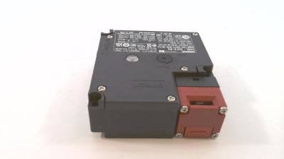 OMRON D4NL-2GFA-B4