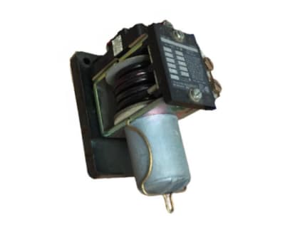 ALLEN BRADLEY 810-A13B