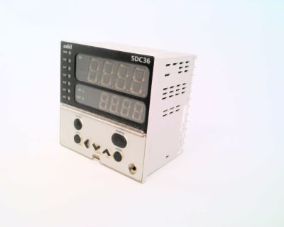 AZBIL CORPORATION C36TC0UA12K0