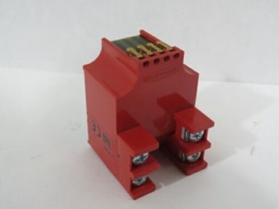 BANNER ENGINEERING 18823