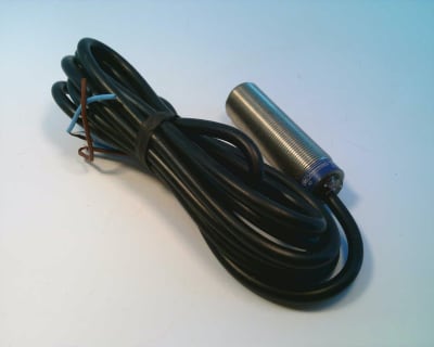 SCHNEIDER ELECTRIC XS1 M18FA260L1