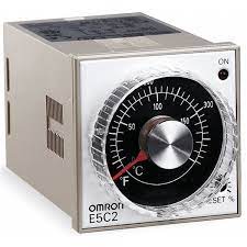 OMRON E5C2-Q40J-DIN