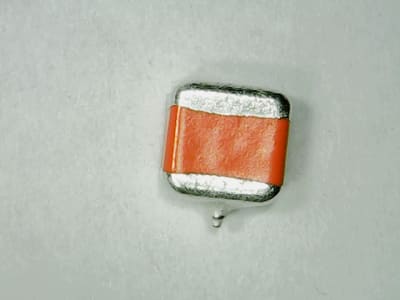 VISHAY 594D227X0016R2T