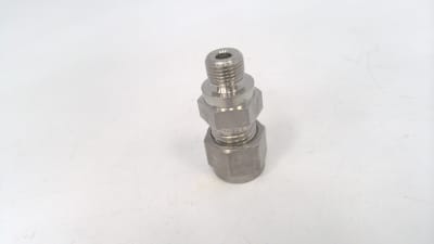 SWAGELOK SS-8M0-1-2RS