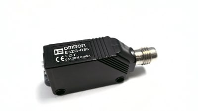 OMRON E3ZG-R86