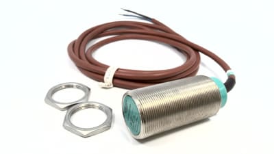 PEPPERL & FUCHS NJ10-30GK-E3-Y07971